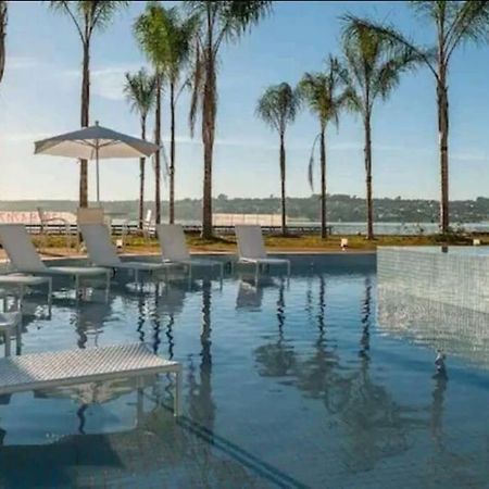 Flat De Luxo Em Um Resort! Brasilia Esterno foto