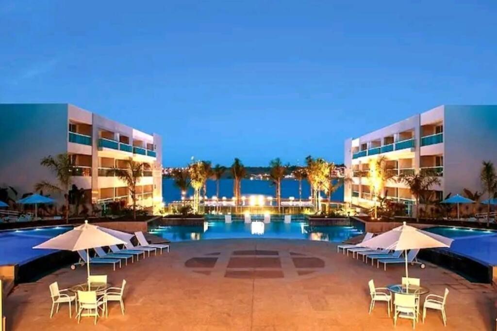 Flat De Luxo Em Um Resort! Brasilia Esterno foto